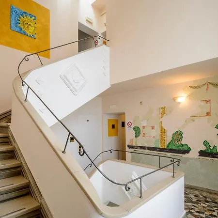 Hotel San Francesco E Il Lupo 3*