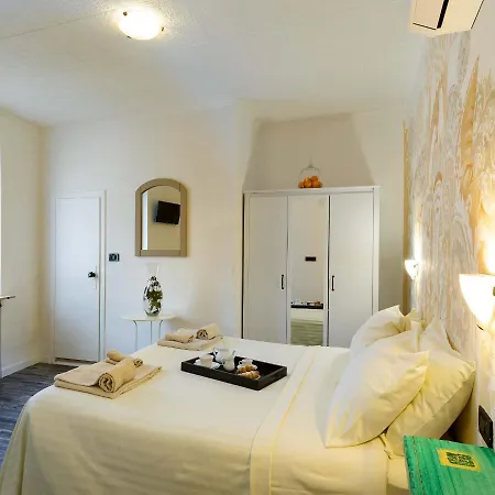 Hotel San Francesco E Il Lupo