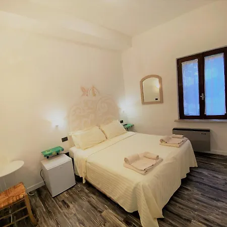Hotel San Francesco E Il Lupo