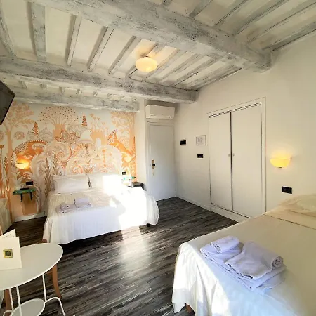 Hotel San Francesco E Il Lupo