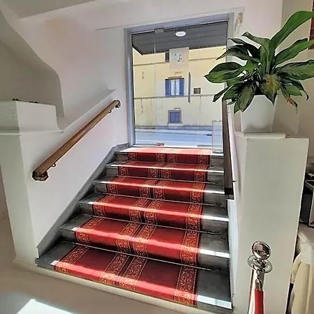 Hotel San Francesco E Il Lupo 3*