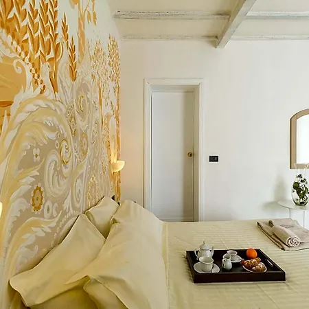 Hotel San Francesco E Il Lupo