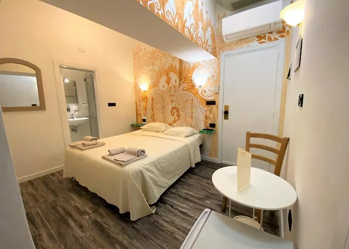 San Francesco E Il Lupo Hotel