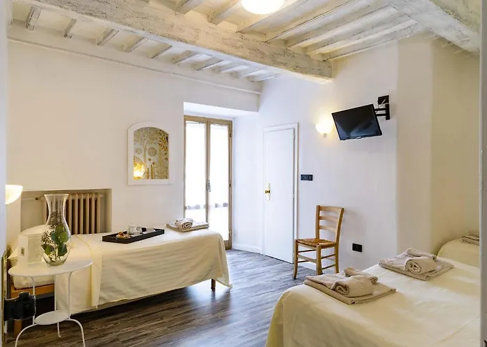 San Francesco E Il Lupo 3* グッビオ